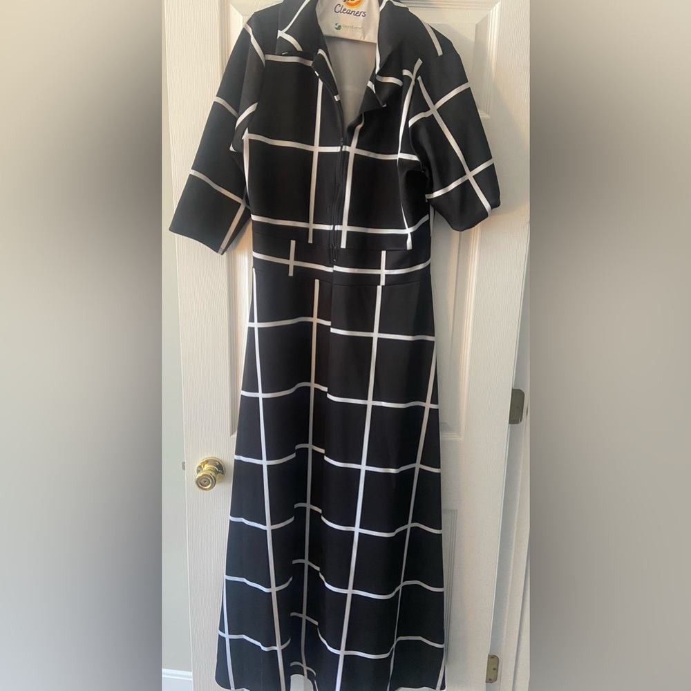 Checkered maxi dress